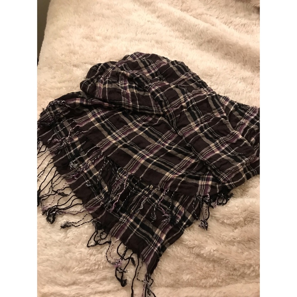 Plaid Scarf - Picture 1 of 2